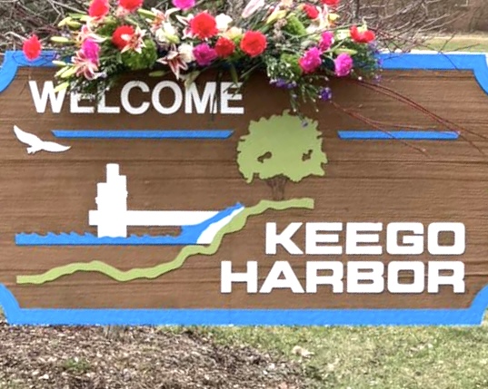 Keego Harbor Sign Welcome